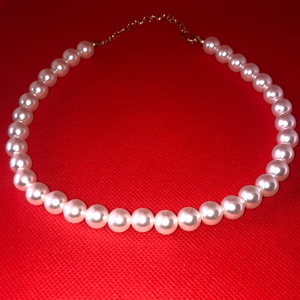 Sale!!Pearl “Sylvia”Necklace